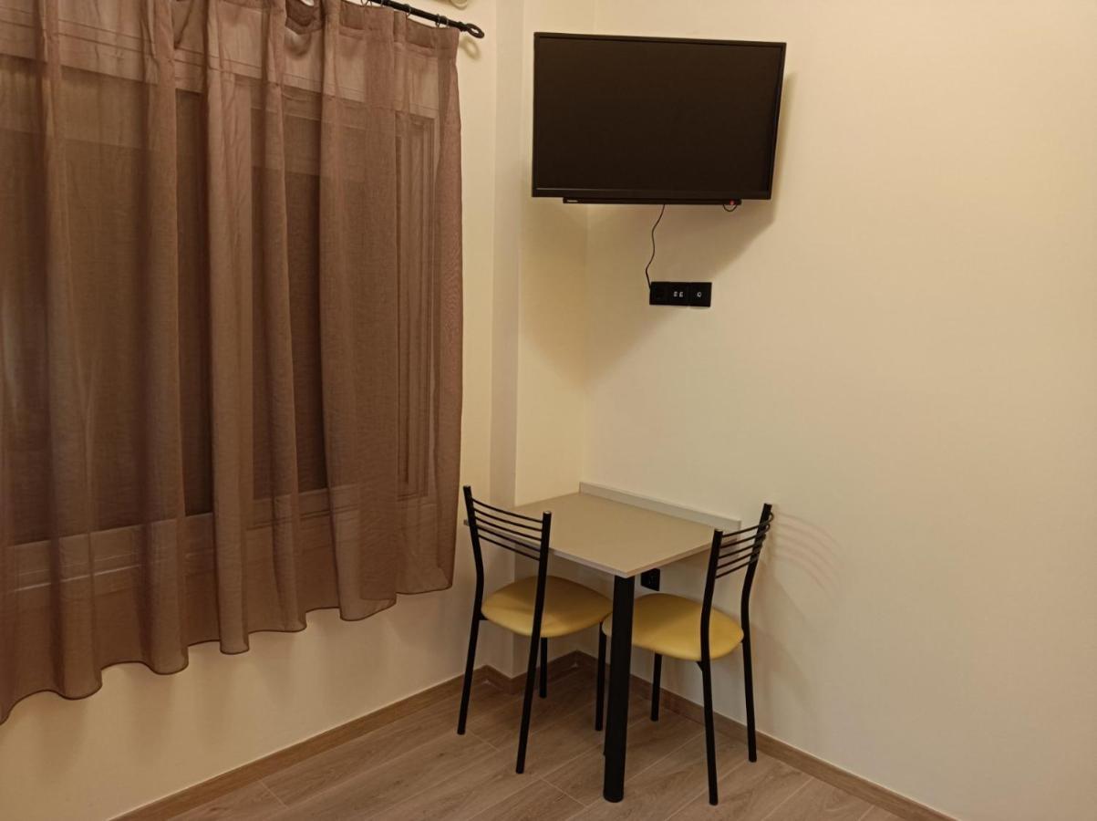 Apartment Dipla 3 Atenas Exterior foto